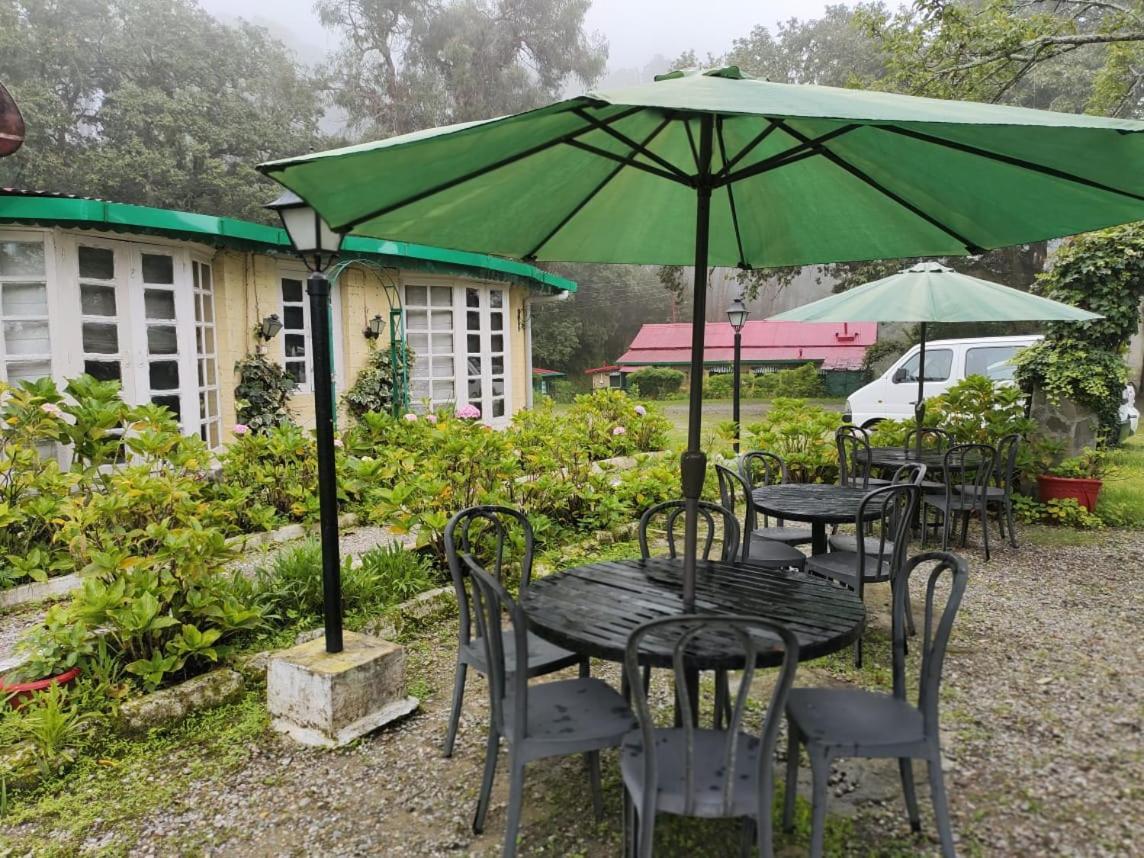 West View Hotel Ranikhet Esterno foto