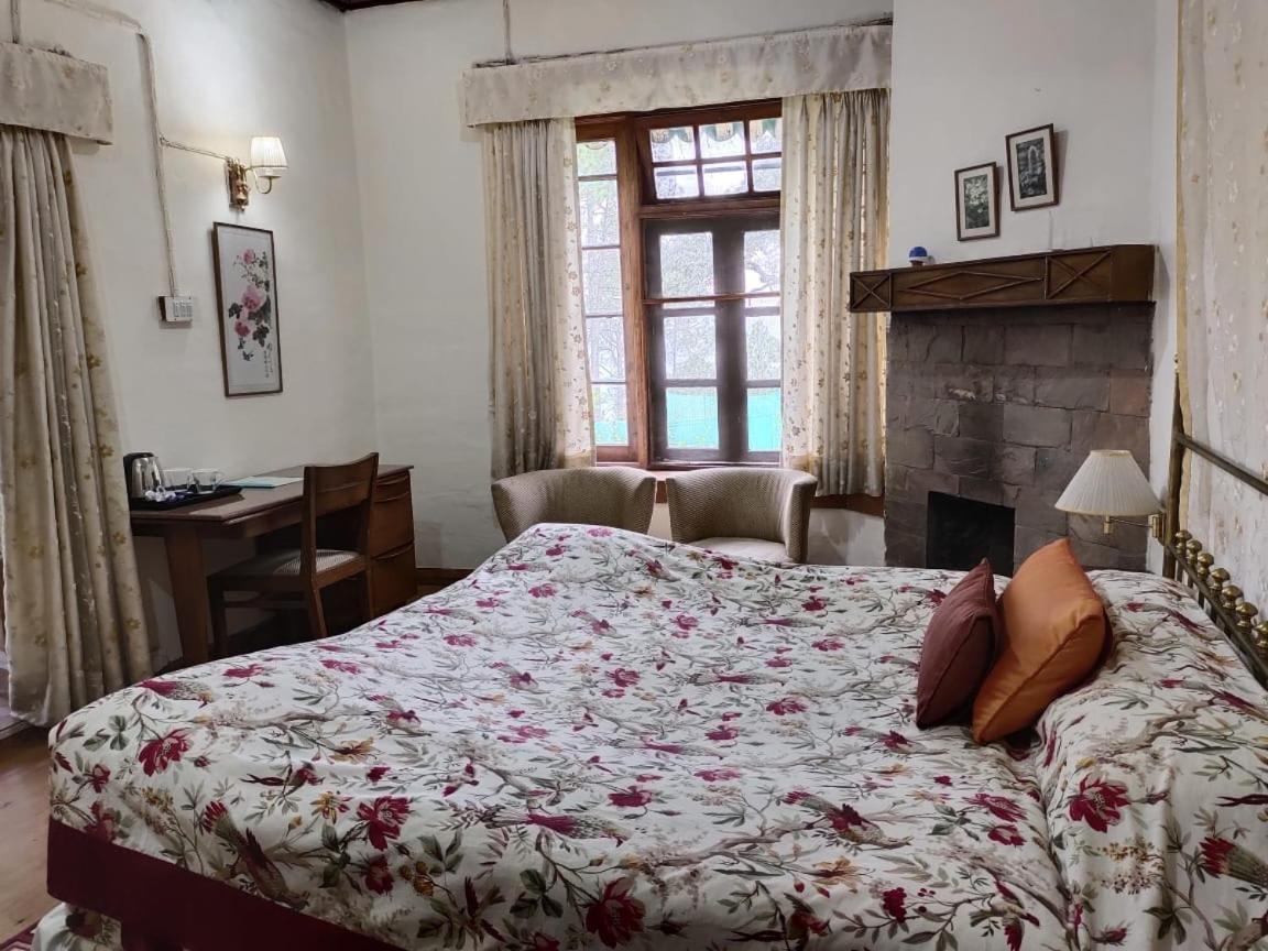 West View Hotel Ranikhet Esterno foto