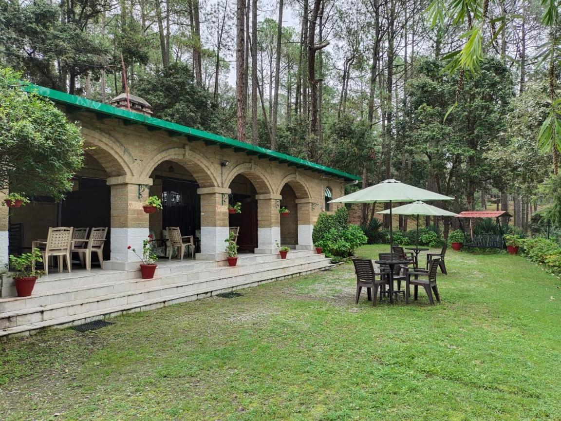 West View Hotel Ranikhet Esterno foto