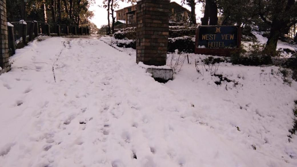 West View Hotel Ranikhet Esterno foto