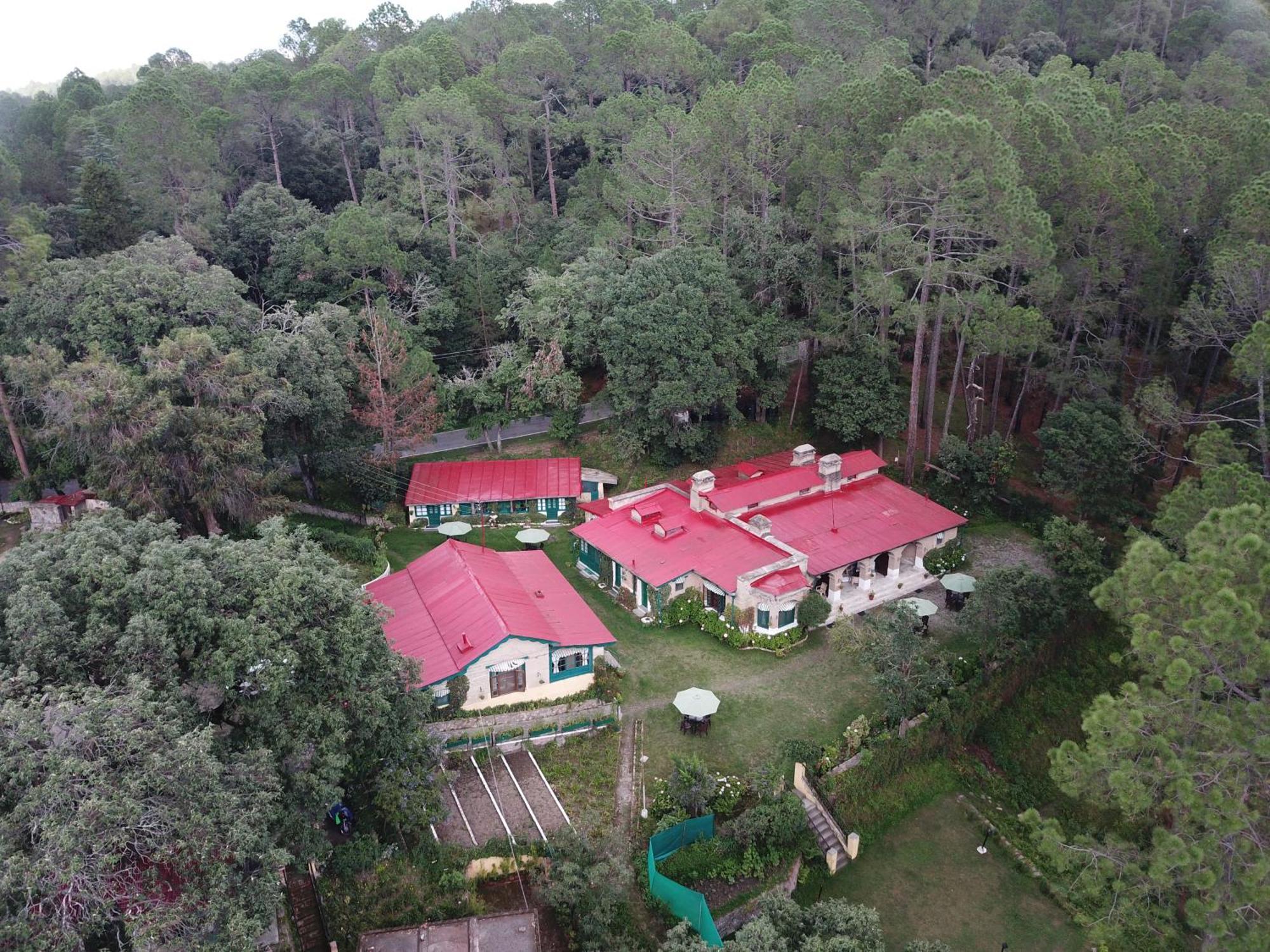 West View Hotel Ranikhet Esterno foto